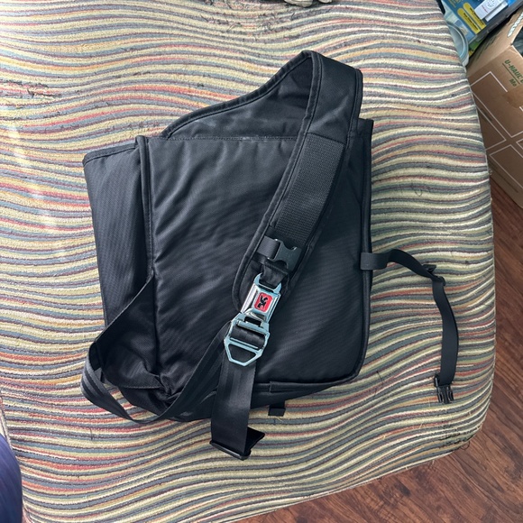 backpack - Picture 4 of 4